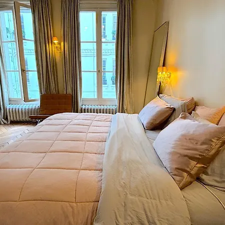 Saint Honore Apartment *
