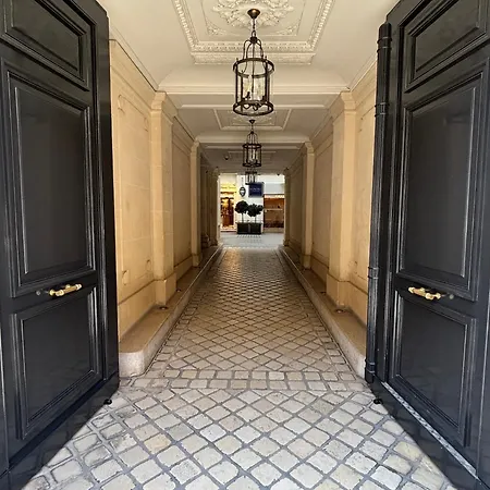 Saint Honore * Paris